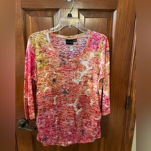 Tribal 3/4 sleeve top Size Large